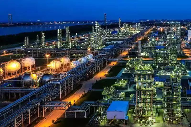 中国石化前三季度供应成品油1.28亿吨，同比增长3.8%