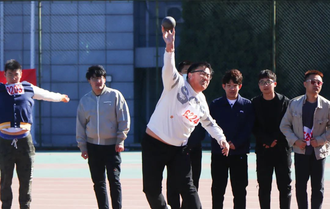 热！燃！拼！