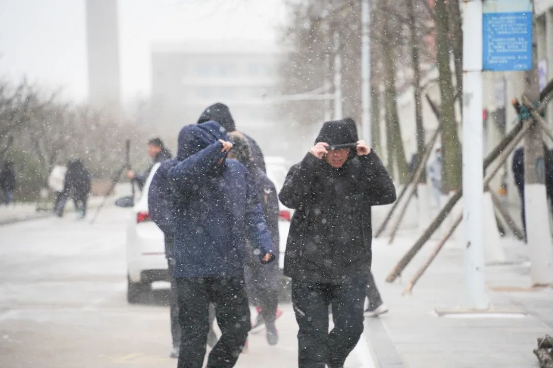 全力以赴！雪天和梦想都不能辜负！