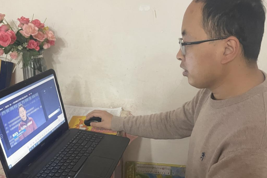 反响热烈！我校组织在校师生同上战疫云端大课
