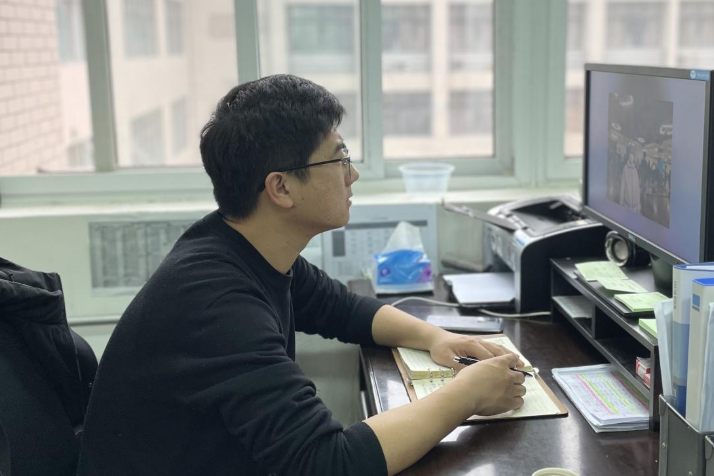 反响热烈！我校组织在校师生同上战疫云端大课