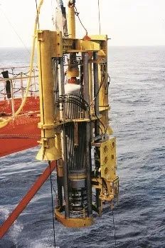 水下增压系统 — 增强油井流动，提高可采储量