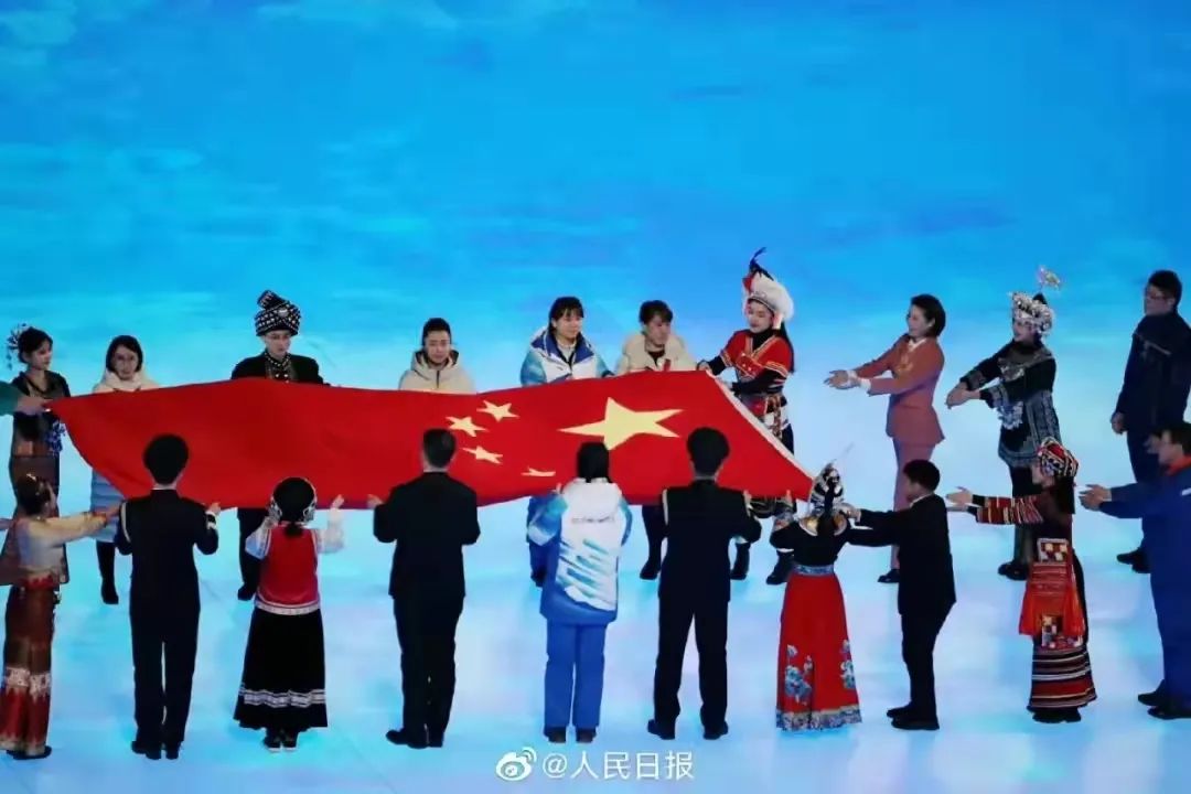 自豪！北京冬奥会开幕式上，咱石油人参与国旗传递！