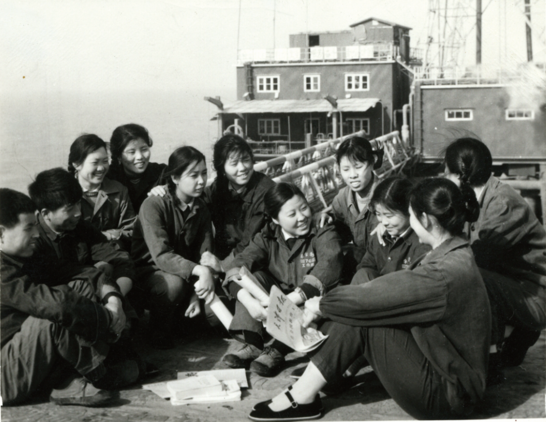 40年·蓝色航迹 | 海上平台第一支女子采油队