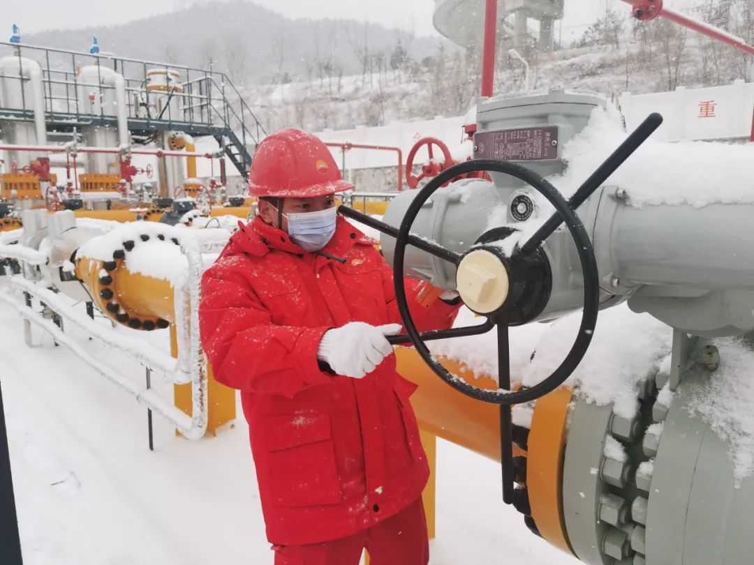 大雪来袭！中国石油全链条发力战寒潮！