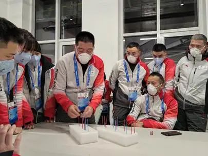 冰雪记忆 | 执裁雪飞燕