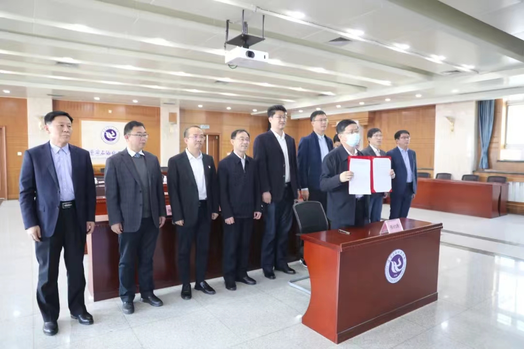 辽宁石油化工大学校园封闭管理期间让大学生“学起来、动起来、忙起来”