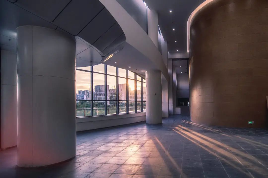 圈粉无数 ！这座地标建筑被新华社报道！