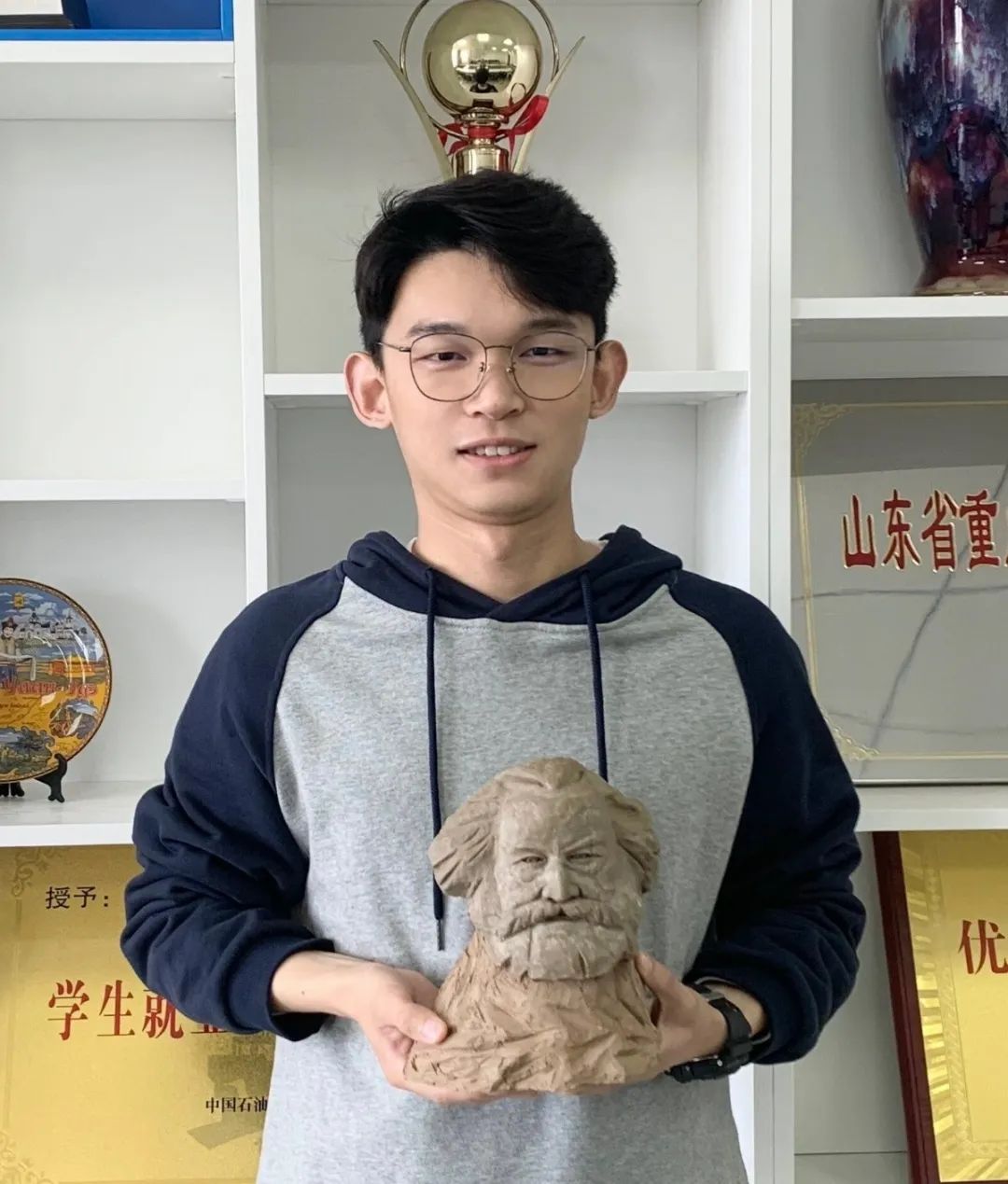 又见“神仙打架”！“十大学生标兵” 评选投票正式开始！