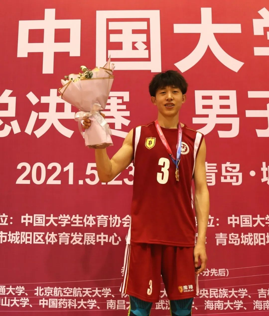 又见“神仙打架”！“十大学生标兵” 评选投票正式开始！