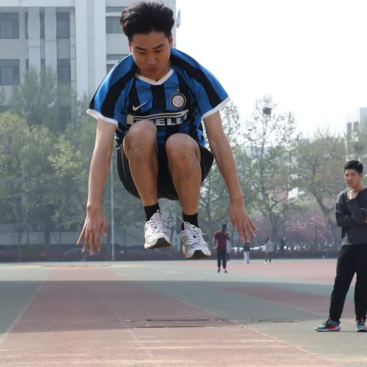 明天，操场见！