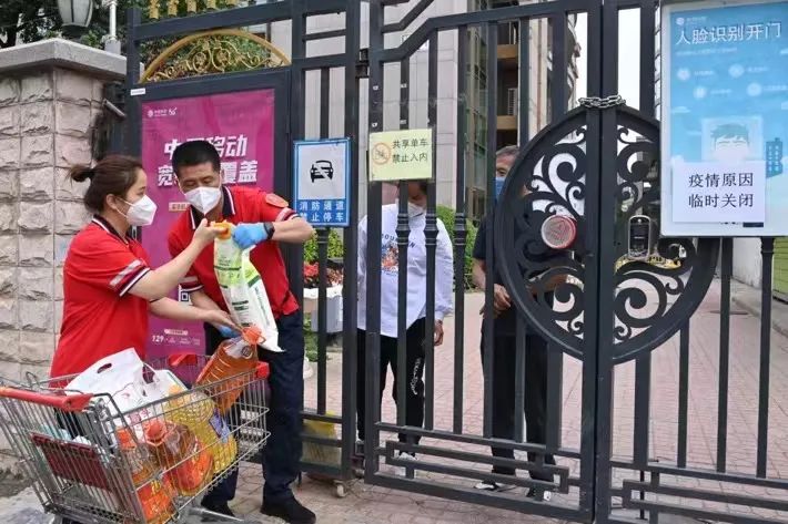 中国石化在北京500余座加油站24小时运营保供应