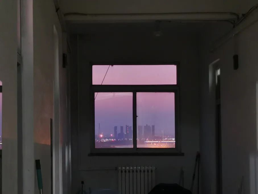 弯月，圆月，不负我与辽石化大共度的岁月