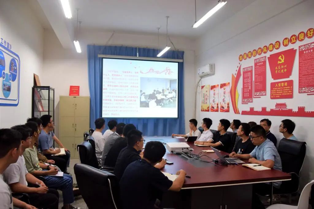 我校深入学习习近平总书记考察中国人民大学时的重要讲话精神