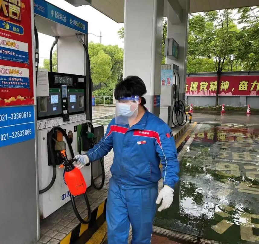 抗疫这些日子里，8个很短的故事