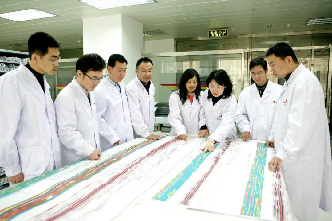 《学习时报》刊发戴厚良署名文章：以稳增长的有力实践为稳经济贡献石油力量