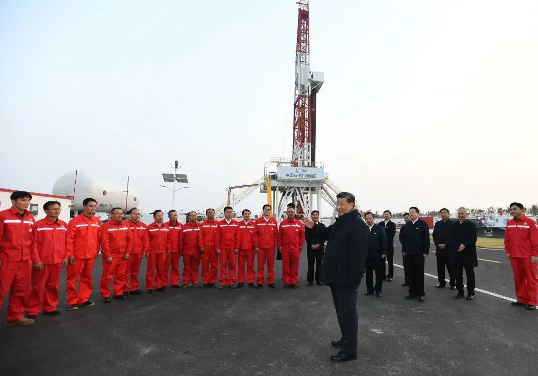 您好，我是中国石化，今天39岁了！