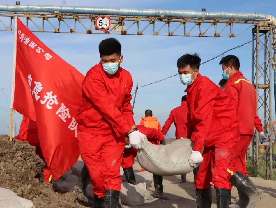 罕见灾情！石油人全力抗洪保产！