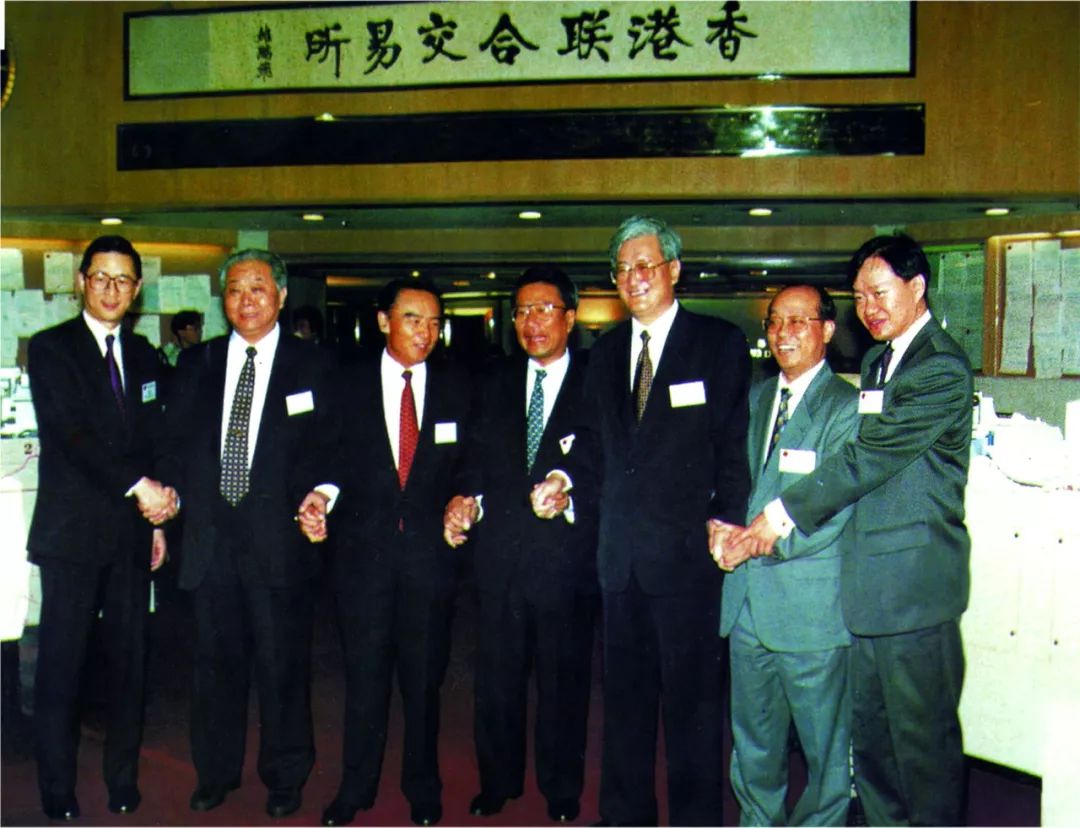 您好，我是中国石化，今天39岁了！