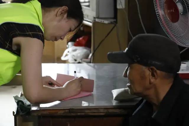我愿做“提灯者”：为英魂寻亲 让烈士“归家”