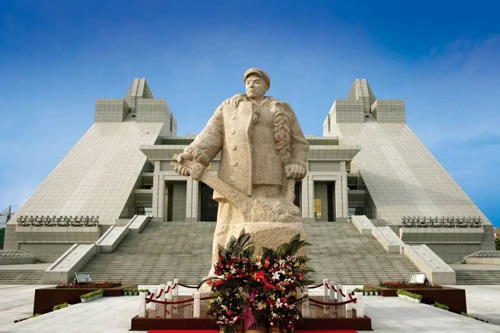 重磅！中石油、中石化这两人当选中央候补委员！
