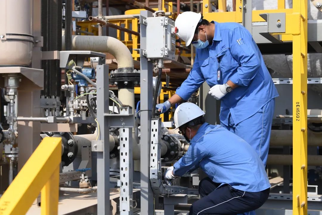 中国海油米桑油田群日产原油突破30万桶！