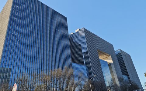 中国石油董事长戴厚良、中国石化董事长侯启军视频连线一线干部员工！