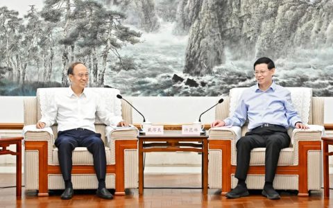 中石油、中石化高层会见辽宁省委书记！